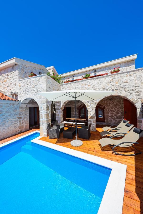 Holiday Home Mare Petrčane Extérieur photo