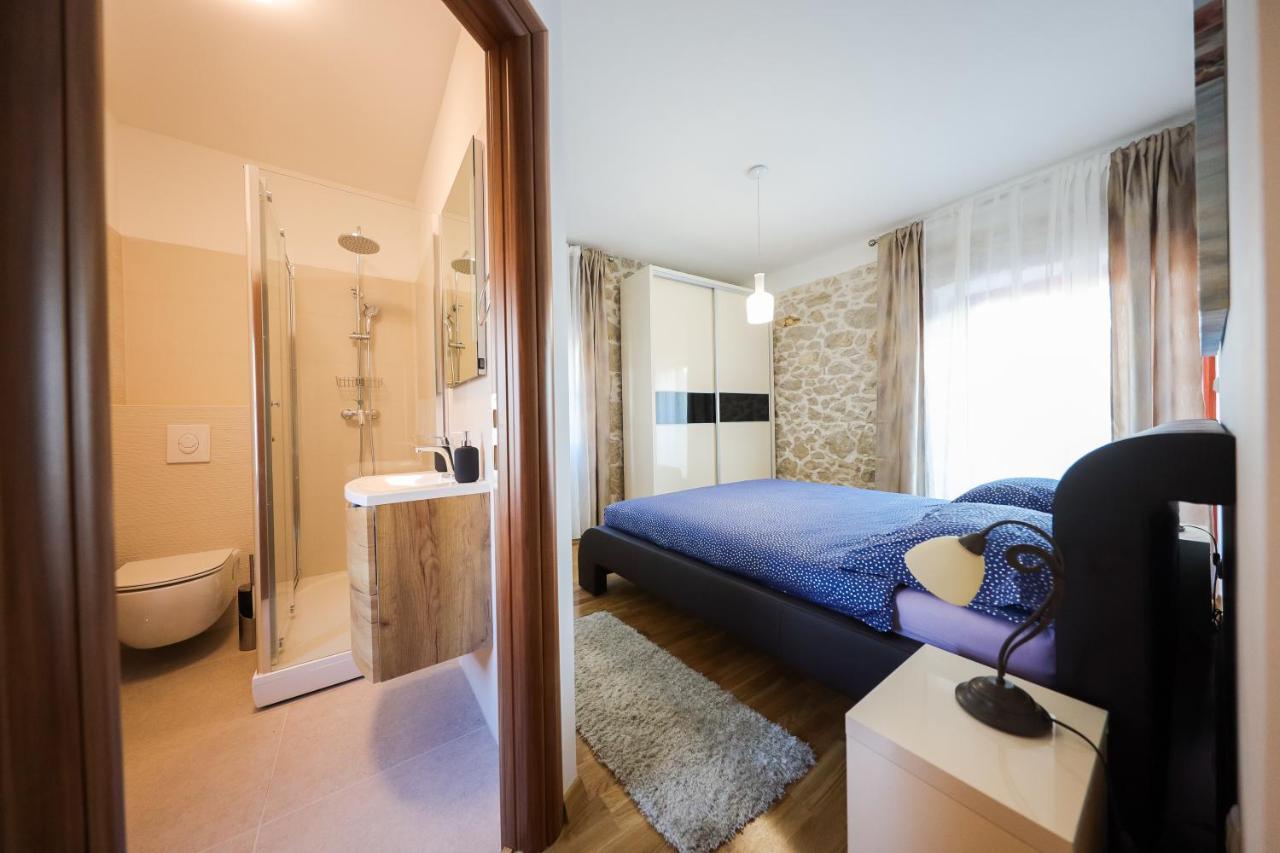 Holiday Home Mare Petrčane Extérieur photo