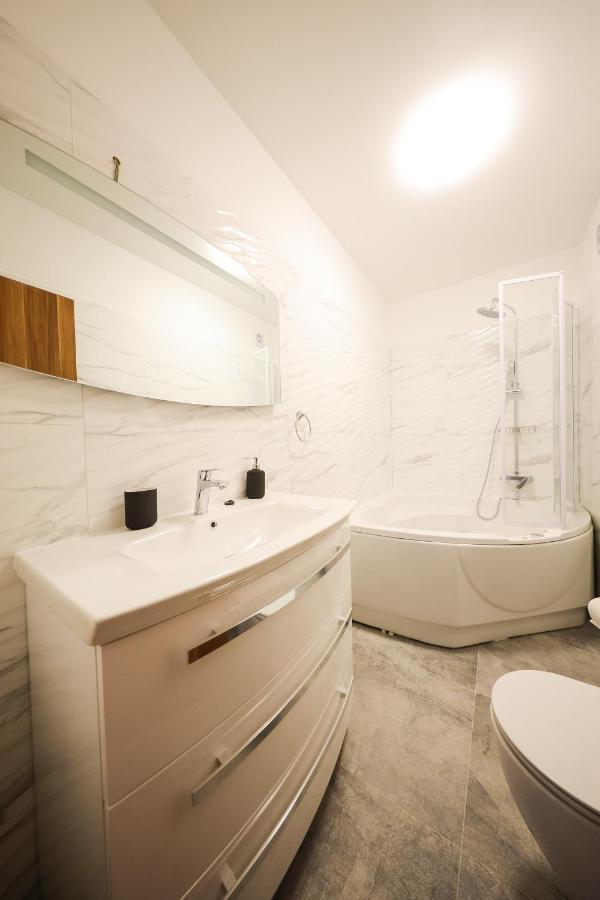 Holiday Home Mare Petrčane Extérieur photo