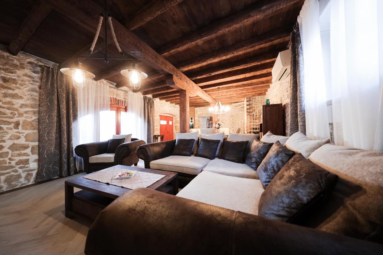 Holiday Home Mare Petrčane Extérieur photo
